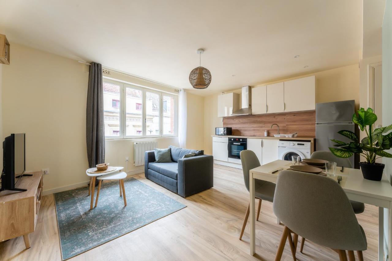 Le Chic - Appartement Elegant & Cosy En Hyper-Centre De Douai Exteriör bild